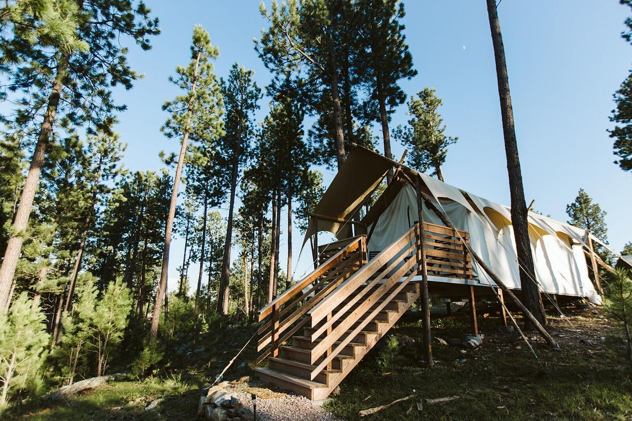 Under Canvas Mount Rushmore Keystone Luaran gambar