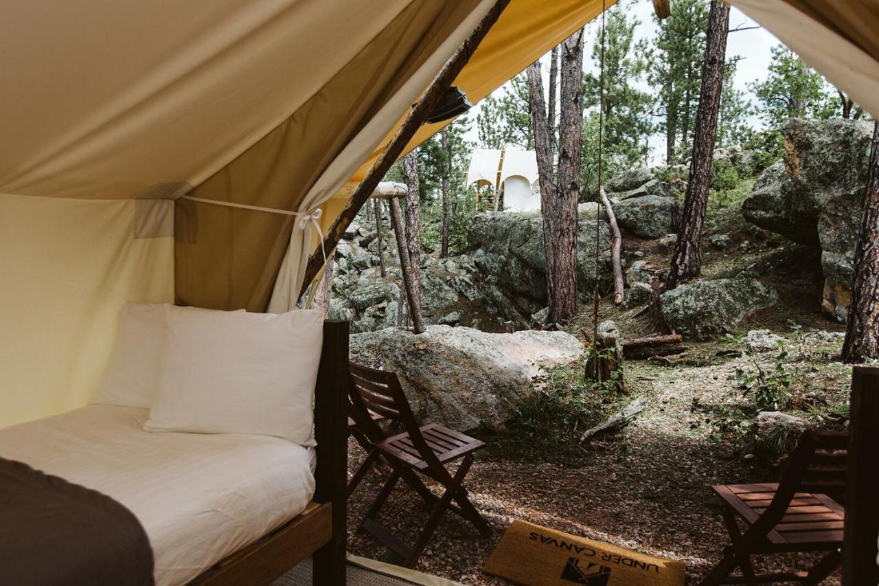 Under Canvas Mount Rushmore Keystone Luaran gambar