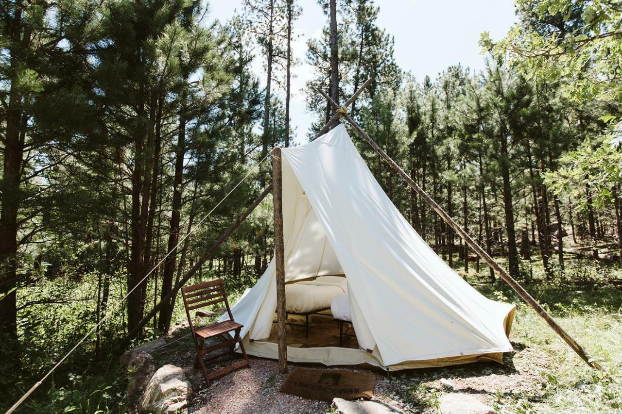 Under Canvas Mount Rushmore Keystone Luaran gambar