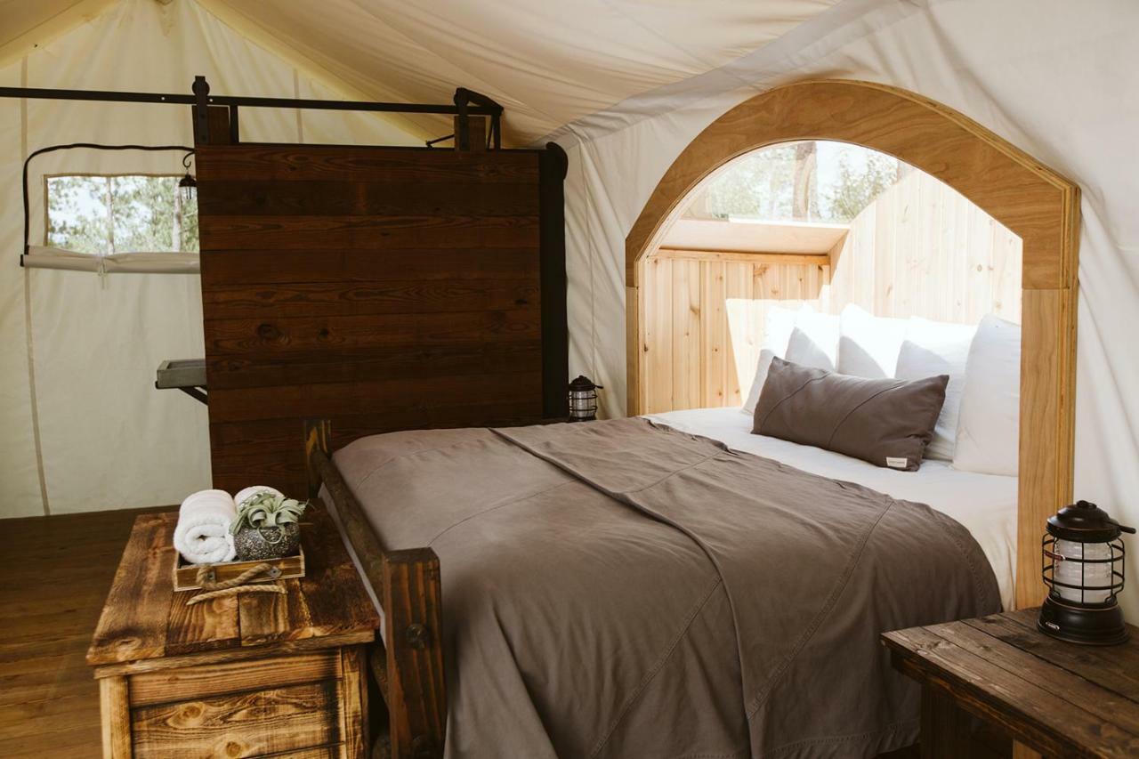 Under Canvas Mount Rushmore Keystone Luaran gambar