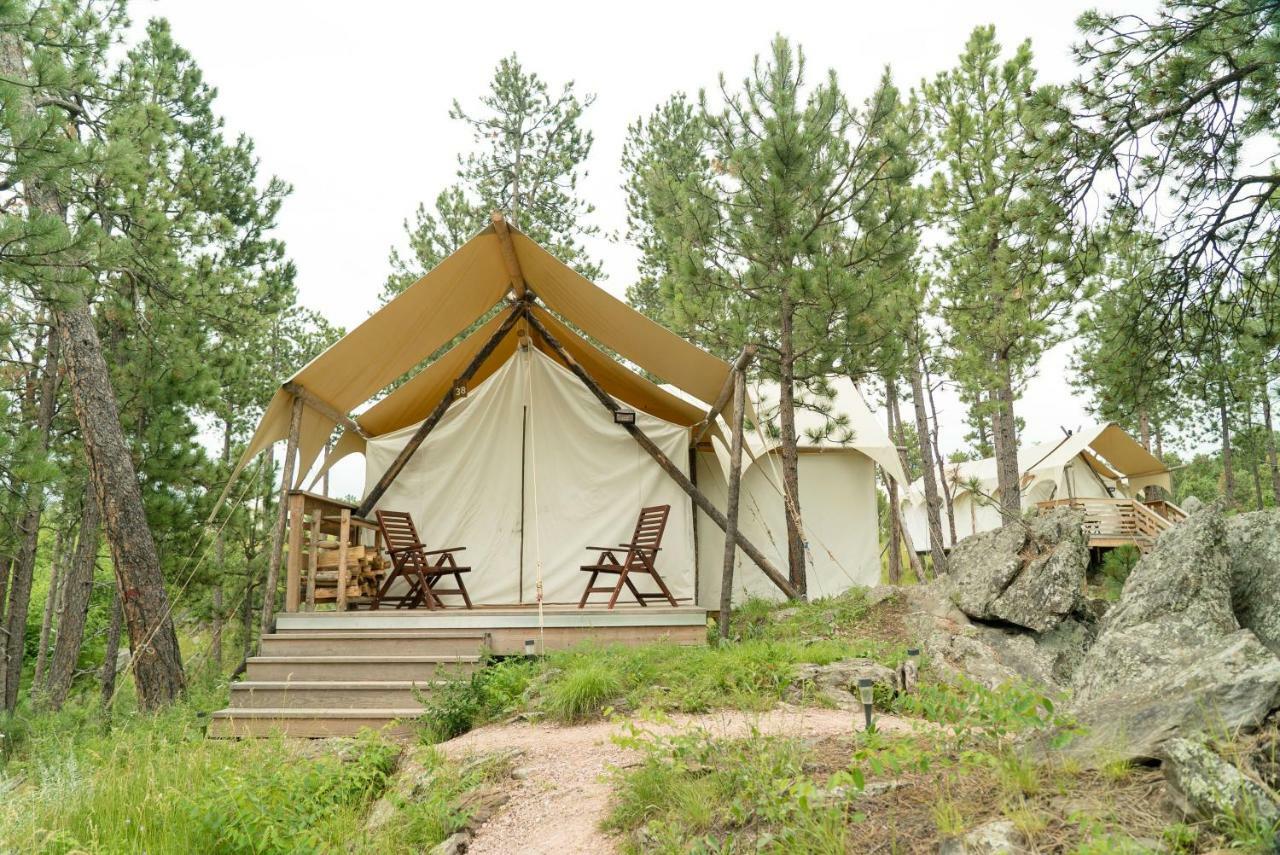 Under Canvas Mount Rushmore Keystone Luaran gambar