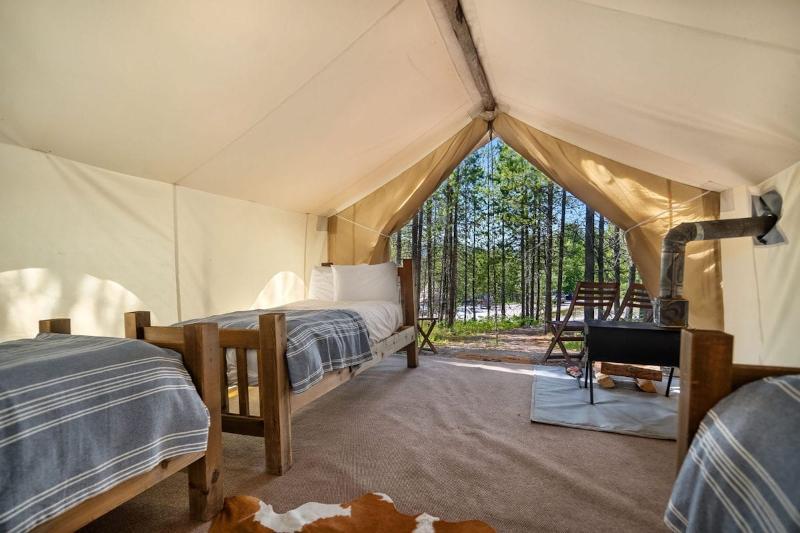Under Canvas Mount Rushmore Keystone Luaran gambar
