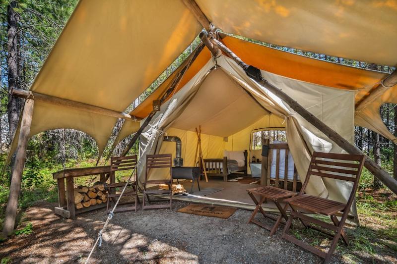 Under Canvas Mount Rushmore Keystone Luaran gambar